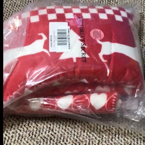 PINK Victoria's Secret Other - 🆕New Pink VS Soft Christmas Robe Blanket. Other matching item sold separately.